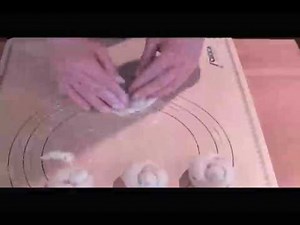 雑穀パンを成形する【オレンジページ：料理の基礎】