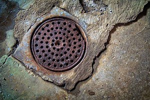 Why Did My Basement Floor Drain Back Up?  - 1-Tom-Plumber