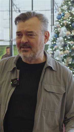 ✨ 12 DAYS OF PANTO ✨ DAY TWO ✨ Did you know: the cast of the Festival Theatre panto only have 12 days to rehearse the show? 😮 We spoke to Grant Stott about the intense process. This video is part of a 12-part series — we'll be posting a new interview every evening at 9pm on our page. | Edinburgh Evening News