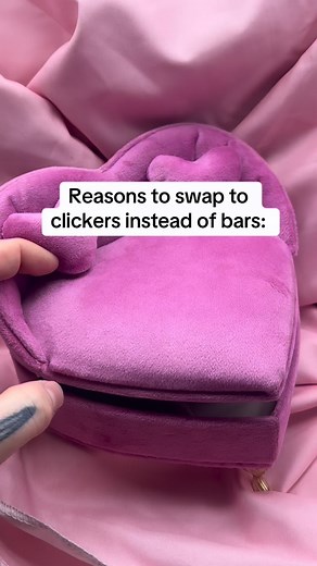 207 reactions | What’s your favourite belly style to wear? Bars or clickers… here’s the pro’s for wearing a clicker!  • Shop our bars at viciouspunx.com • • #bodyjewellery #bellypiercing | Vicious Punx | Facebook