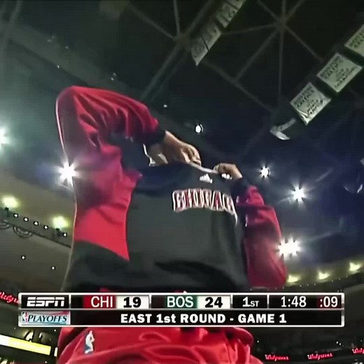 Derrick Rose Shines with 36 Points in Jersey Retirement Game