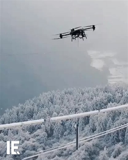 109K views · 582 reactions | Clearing snow off overhead power lines can be time-consuming and difficult. That's when you bring in a drone like the FlyCart 30. Add a dangling non-conductive stick and you have a snow-clearing system. ️: Facebook / DJI Australia and New Zealand | Interesting Engineering | Facebook
