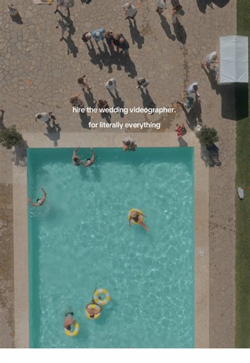 A little glimpse into a sunny day in Tuscany at our wedding pool party! Venue: Villa La selva | Videography: tash frames #wedding #destinationwedding #italy #videography