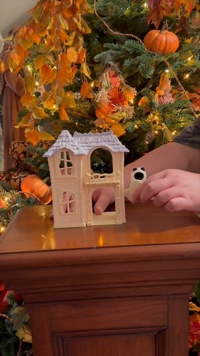 5.4K views · 154 reactions | Welcome to the Spooky Surprise House—the...