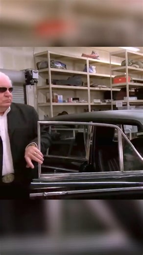 Hasan dayı arabasını satıyor