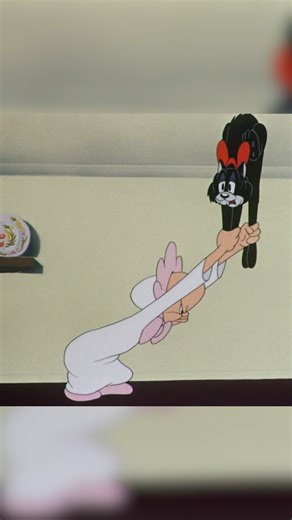 baby’s been hitting the gym | Looney Tunes