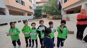 La radio scolaire! Les élèves de la moyenne section de la maternelle ont présenté la radio scolaire matinale. الإذاعه الصباحية لطلاب المرحلة الأولي من رياض الأطفال. | Futures - Le College Francais