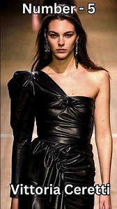 Top 10 Most Beautiful Female Models in 2025 👑