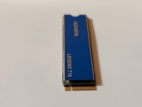ADATA LEGEND 710 - SSD NVMe unboxing and fixed in enclosure