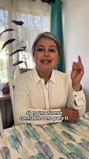 🚨 Esta semana han circulado videos hechos con inteligencia artificial que buscan desinformar y manipular. Quiero compartirte algunos consejos para detectar noticias falsas: 🔹 Escucha críticamente lo que se dice: si es demasiado polémico o llamativo, desconfía. 🔹 Fíjate en los movimientos: si la boca, los ojos o las manos se ven mecánicos, puede ser un montaje. 🔹 Revisa siempre la fuente: pregúntate si es confiable antes de compartir. Cuidar la democracia es tarea de todas y todos 💪. La info