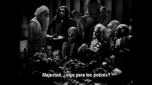 “Capricho imperial” (“The Scarlet Empress”, 1934), de Josef von Sternberg, es la película más perversa de todo el periodo pre-code, y la gran obra maestra de su director. #notoriousediciones #thescarletempress #caprichoimperial #marlenedietrich #marlenedietrichicon #marlenedietrichstyle #josefvonsternbergandmarlenedietrich #josefvonsternberg #catalinalagrande #catherinethegreat #catalinaderusia #oldhollywood #oldhollywoodglam #oldhollywoodglamour #oldhollywoodstars #oldhollywoodactress #oldholly