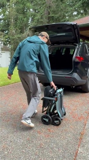 The best mobility scooter is the one that goes with you.Trunk-ready. Adventure-ready. #scootngo