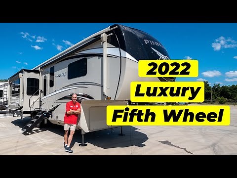 The all-new 2022 Jayco Pinnacle 32RLTS | FIRST LOOK
