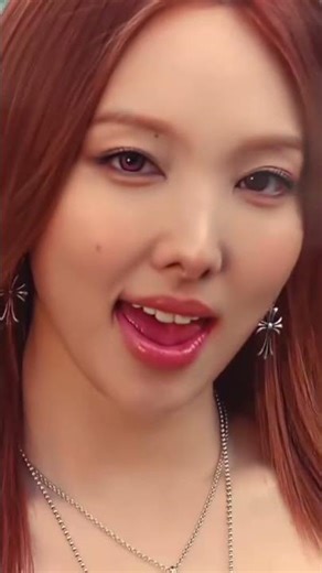 nayeon edit #anasayfa #kesfet #anasayfayadüş #keşfetbeniöneçıkar #kesfet#anasayfa#kesfet#anasayfa