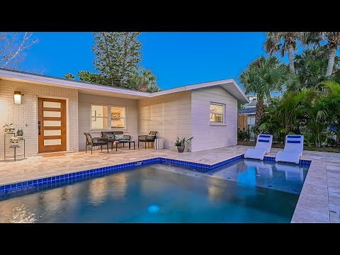 Beach Walk Cottage - 451 | Siesta Key, FL | The Cottages on the Key