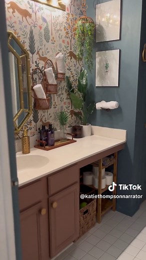 Katie Thompson on TikTok