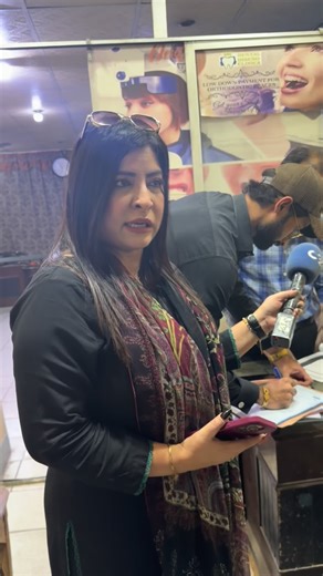 Ye hamara kaam hai acha bura sab dekhana 😡 | Uzma Tahir