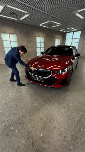 BMW i5 brings a premium experience to an all electric format