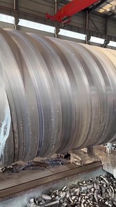 201K views · 900 reactions | Quando il tornio è XXL  @futuristic__modern_tech #meccanica #mechanic #mechanical #mechanicwork #mechaniclife #metalwork #metalworking #metalworker #mechanicaleducation #turning #tornitura #machining #manufacturing #fabrication #machinist #jobshop #lathemachine #lathe #lathework #latheturning #tornio | Meccanica News | Facebook