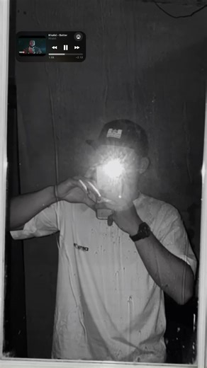 Explore Random Aesthetic Photo Trends