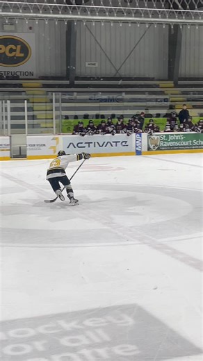 5 minutes of OT and a shootout and Muskies take the W! Muskies VS Westwood 4 - 3 🚨Goals: Grimard x2 Loerzel 🏒Shootout goals: Smith Armstrong Player of the Game: Grimard ⏰Next game: VS John Pipers @3:30pm 🎥Game will be live-streamed on Facebook. | Muskie Boys Hockey