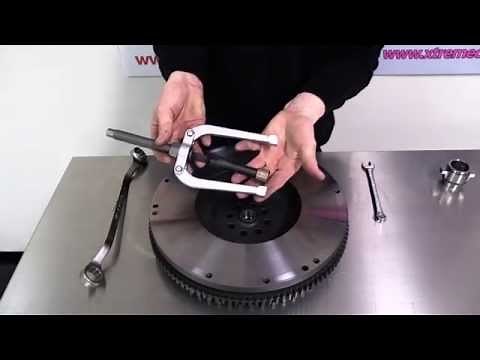 CLUTCH TECH: Pilot Bearing Puller