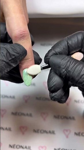 How To: Liquid Nail Powders