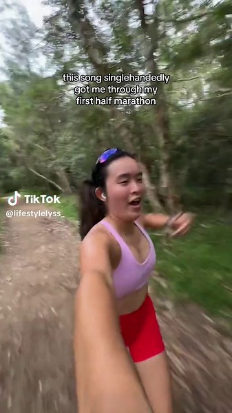 Best Running Songs Playlist to Power Through Your Workout