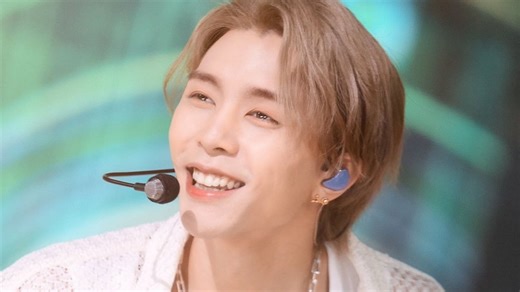 “I’m so sorry to disappoint:” NCT’s Johnny issues apology as he suspends activities after sustaining an injury during content filming