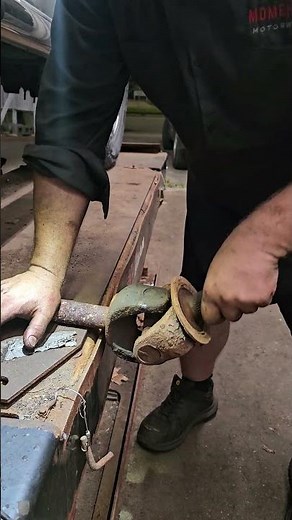 ram 2500 front axle u joint failure