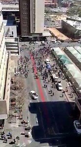 JHB CBD PROTESTERS ARE NOW LOOTING ALL FOREIGN SHOPS IN THE AREA. | Suburban Control Centre