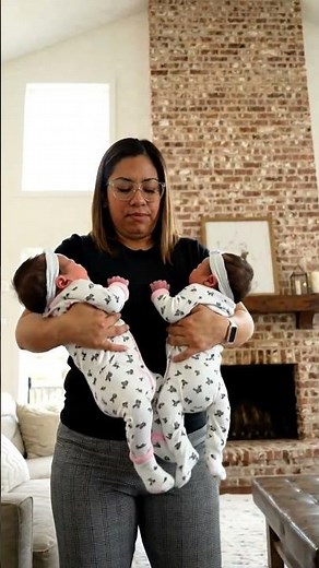 Surviving the Twin Newborn Stage vs. 3 Months Later! 👶🏽👶🏽 #twinmom