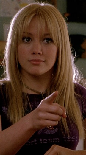 Hilary Duff raised us Cheaper By The Dozen is now on Netflix! | Netflix