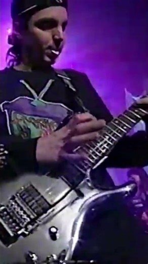 Joe Satriani Rips Late Night TV in 1993 🤘
