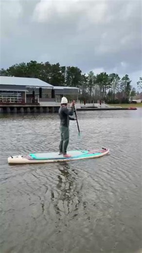 An inflatable paddleboard is a game changer when you want to enjoy a day on the water without too much planning or hassle. 🏄‍♂️ Inflatable SUPs are convenient to inflate and setup so you're on the water in minutes, and equally quick to deflate and pack up to get back on the road in no time. 🚙 Bonus: you don't have to worry about having a car big enough to haul around a big bulky hard-sided paddleboard! | Bestway