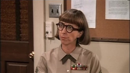 Major Dad S02:E05 - First Anniversary