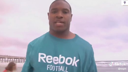 Vintage ESPN Fantasy Football Commercial: Pick Me