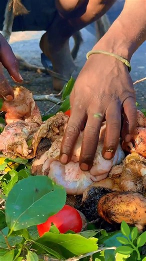 Authentic Tribal Cooking: Meat & Veggie Preparation🌿🍲🫕#TribalCooking #Africa #TribalFood‎‎#shorts