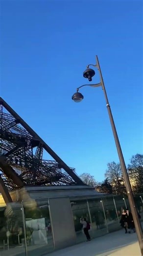 Tour Eiffel PARIS🇫🇷France #livingthemoment #AestheticShorts #parisdiaries #toureiffel