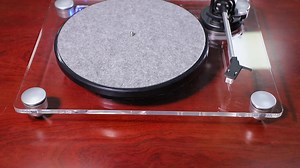 Vinyl Turntable Player with Bluetooth Feature Acrylic Record Player for 3.5mm Output for Vinyl Records