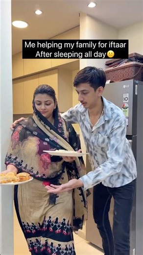 Boys helping hand🤣🥲 #foryou #shorts #trending #trendingshorts