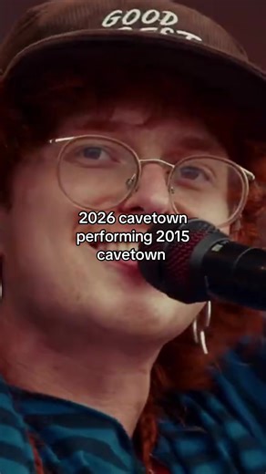 i love how his live sets are sounding from this tour ah #cavetown #laneway #deviltown #concery