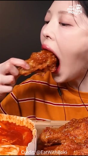 GIANT GOLD KING Chicken Bite! Sweet, Sticky & Super Crunchy! 🤤✨ #asmr #Mukbang #themukbangmood