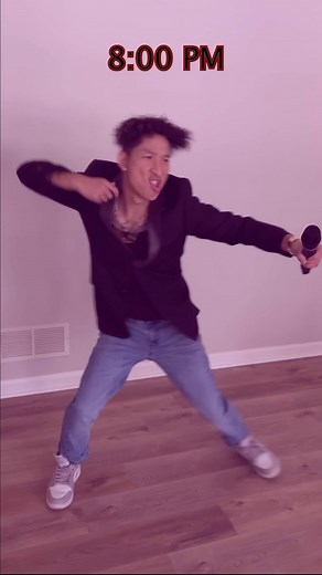 Hung V Nguyen | Baby Red on Instagram: "Quay lên AE!!! #babyred #hungxedap #supdawk #vietnamese #rapviet #vietrap #akadeptraivl #entertainment #dancer #asiangirls #edm #edc #abg #comedy #clublife #vietnam #vietnamesegirl #vinahouse #vietnamesefood"