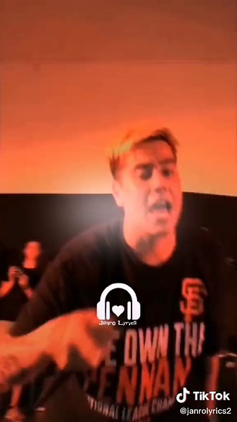 Duki - She Don't Give a Fo (Lyrics)