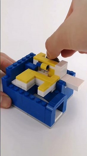 Making a mini LEGO Gumball Machine