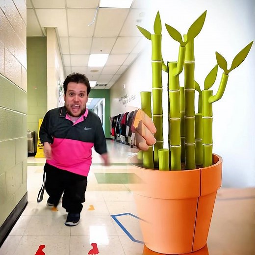 Don’t you wish you had an obstacle course hallway? #teachersoftiktok #teacher #teachers