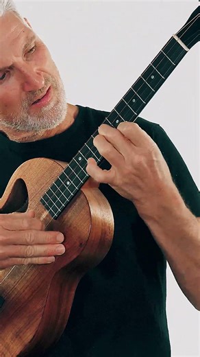 Kanile’a D-1 Natural Baritone Ukulele: The Ultimate Blues Machine?