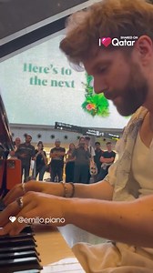 🤩How cool would it be to enjoy live music while waiting for your flight? 🎼A talented pianist Emil Reinert was seen playing at Hamad International Airport when a Qatar Airways flight attendant requested him to play "Destination" by Crash Adams, who joined in on the performance! The crowd couldn't help but join in too! #Qatar #ILoveQatar #Doha #LiveMusic #HIA #CrashAdams | ILoveQatar.net - ILQ
