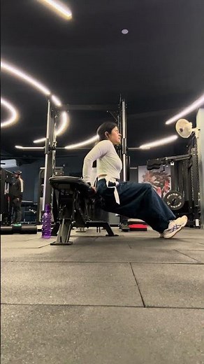 Tricep dips